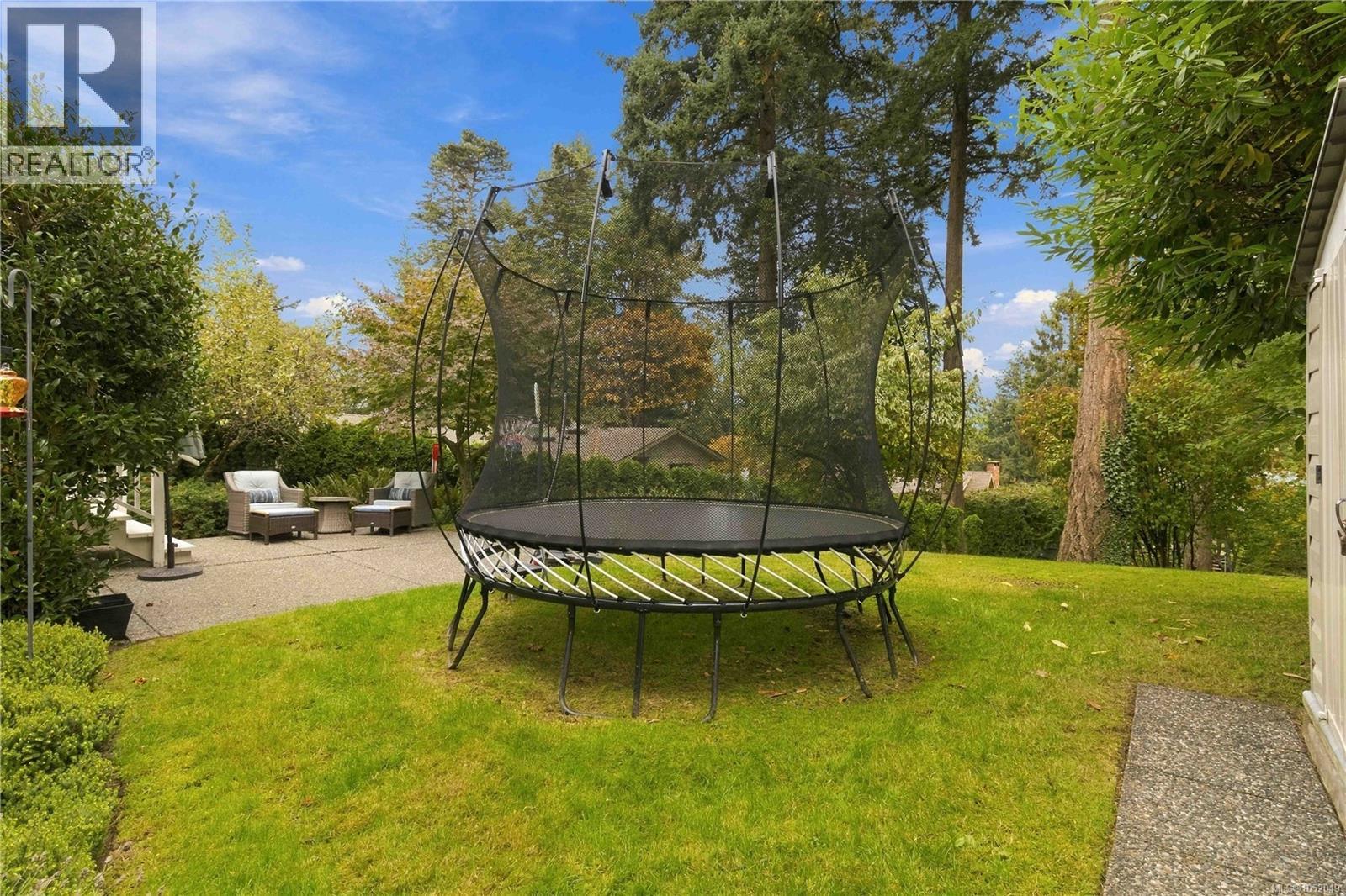 4529 Seawood Terr