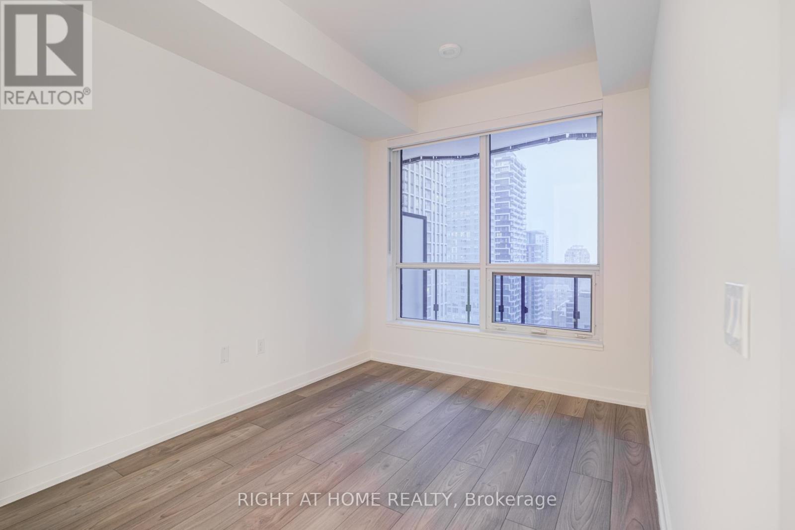 2403s - 110 Broadway Avenue, Toronto (Mount Pleasant West), Ontario  M4P 1V7 - Photo 16 - C14084458