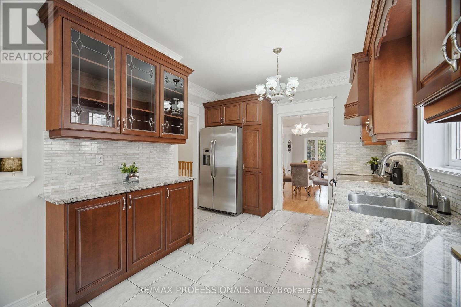 8 Piper Court, Vaughan, Ontario  L6A 1X2 - Photo 14 - N14084370