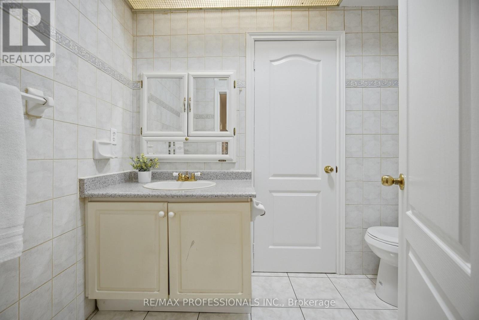 8 Piper Court, Vaughan, Ontario  L6A 1X2 - Photo 28 - N14084370