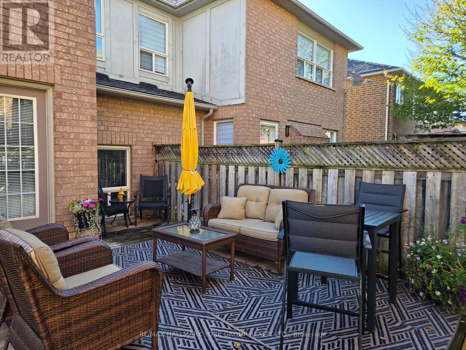 378 Marble Place, Newmarket (Woodland Hill), Ontario  L3X 2P1 - Photo 16 - N14084444