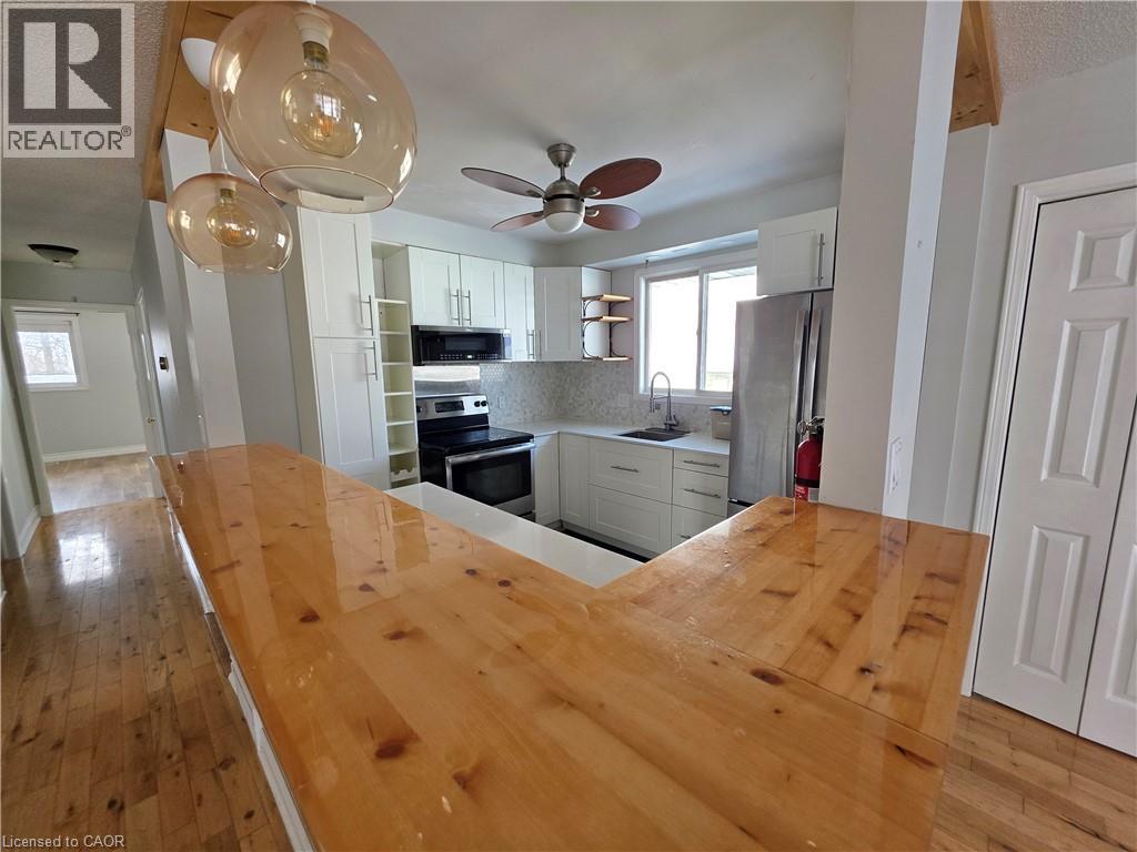 37 Fox Trail Unit# Upper, St. Catharines, Ontario  L2S 3T7 - Photo 4 - 40870877