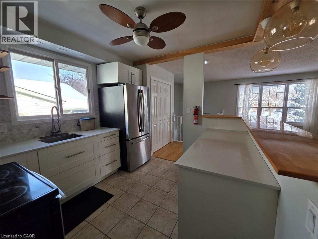 37 Fox Trail Unit# Upper, St. Catharines, Ontario  L2S 3T7 - Photo 8 - 40870877