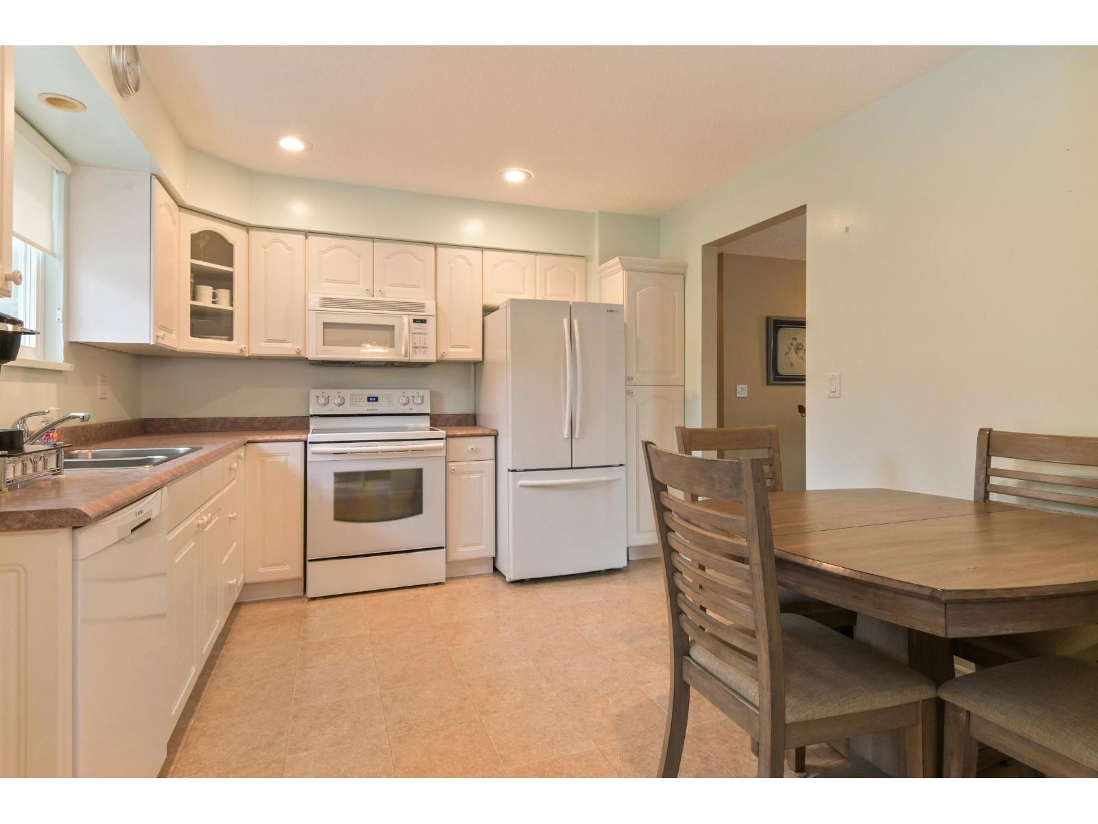 11235 78a Avenue, Delta, British Columbia  V4C 1P4 - Photo 9 - R3175930