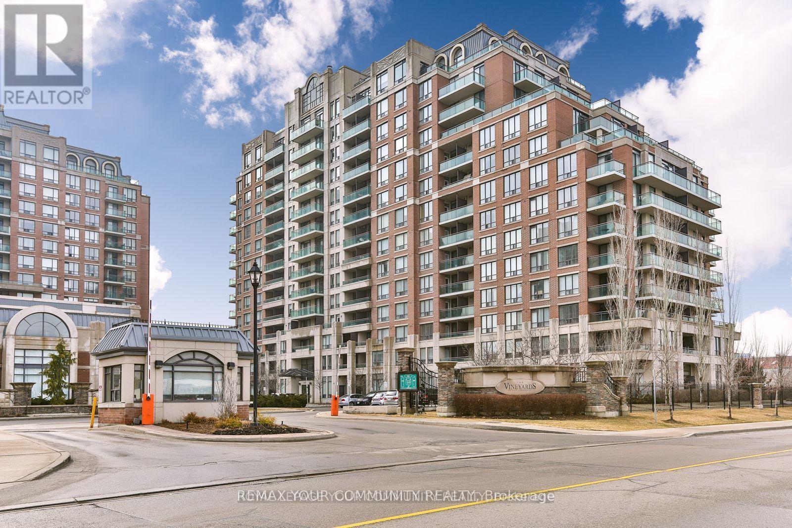 402 - 350 RED MAPLE ROAD, Richmond Hill, Ontario