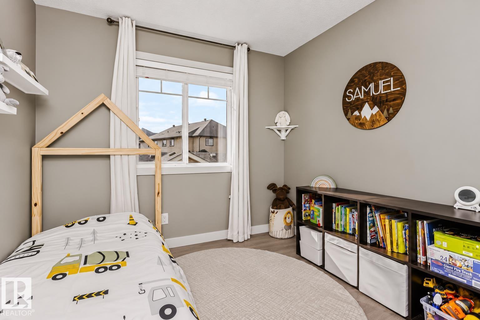 2115 TRUMPETER WY NW