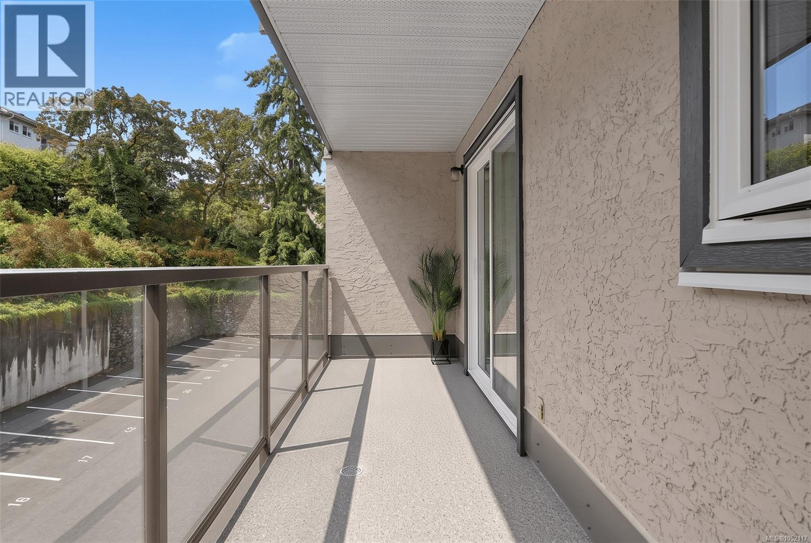 314 3255 Glasgow Ave, Saanich, British Columbia  V8X 4S4 - Photo 15 - 1052117