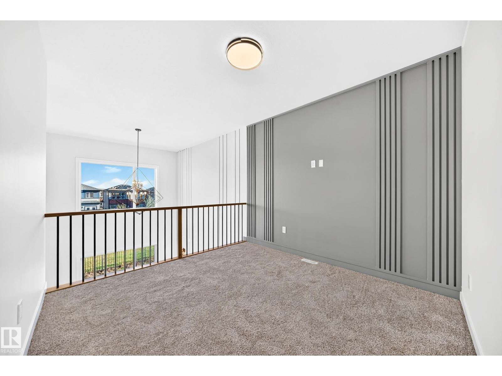 8603 224 ST NW
