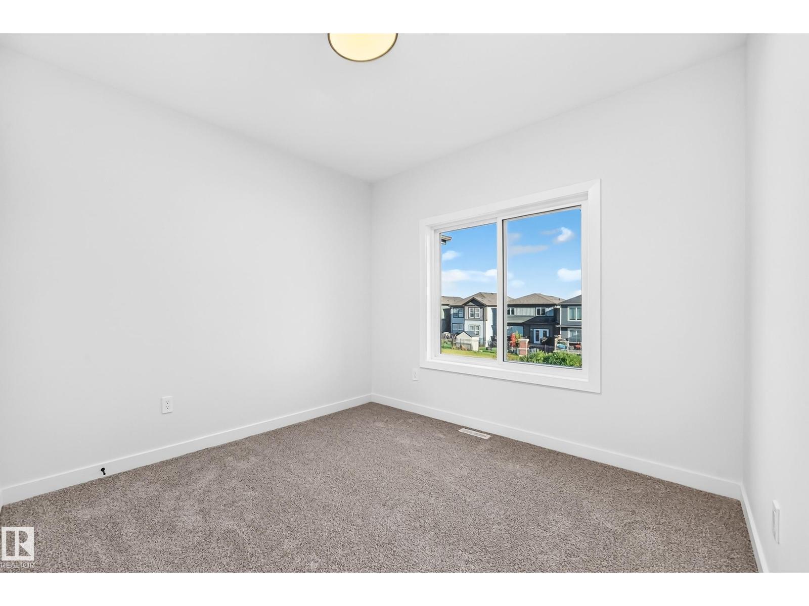 8603 224 ST NW