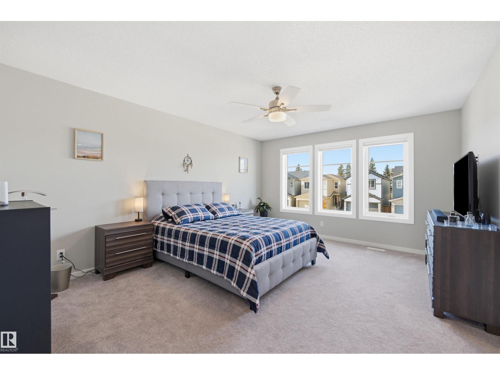 168 LARCH CR