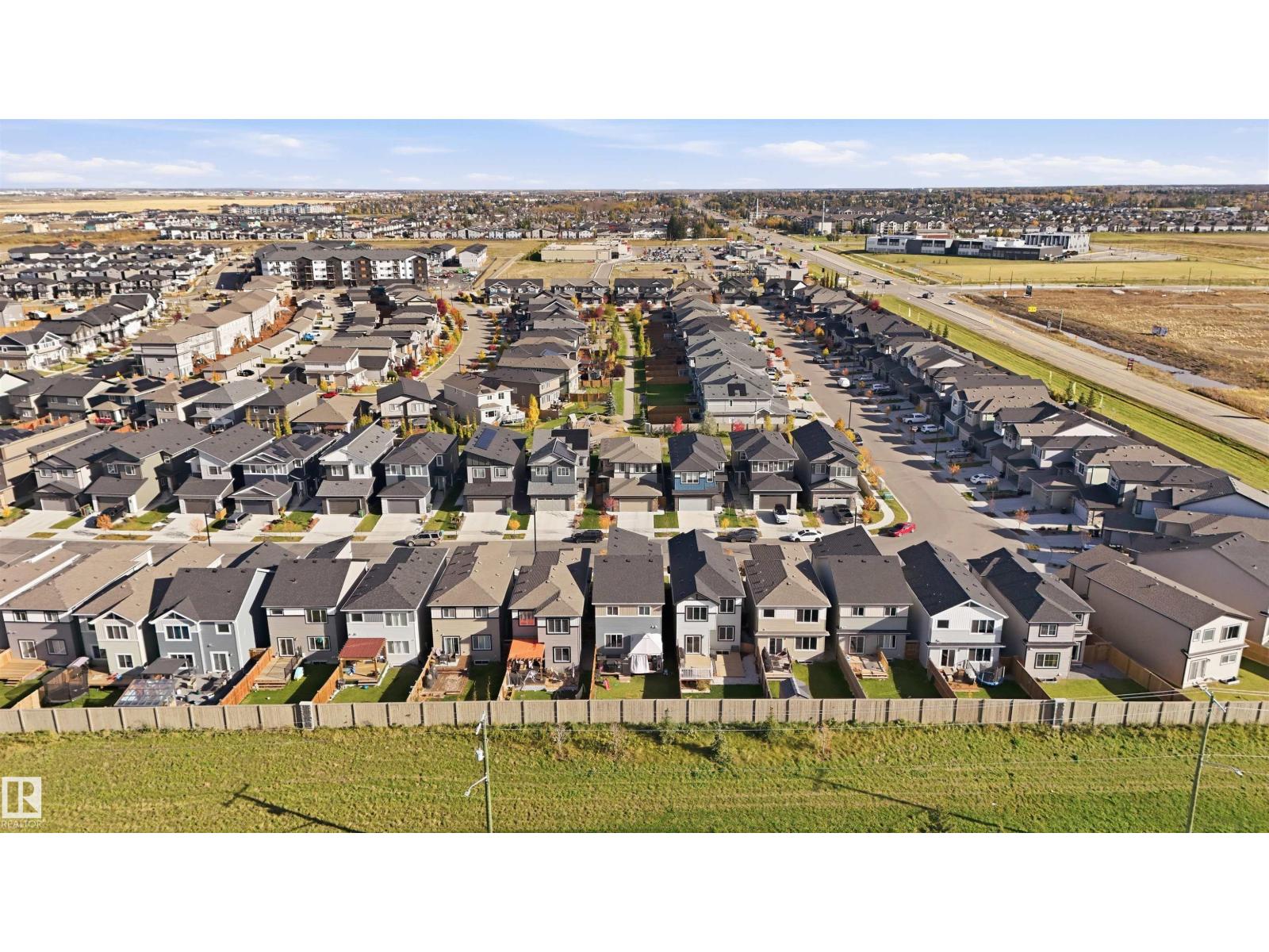 168 LARCH CR