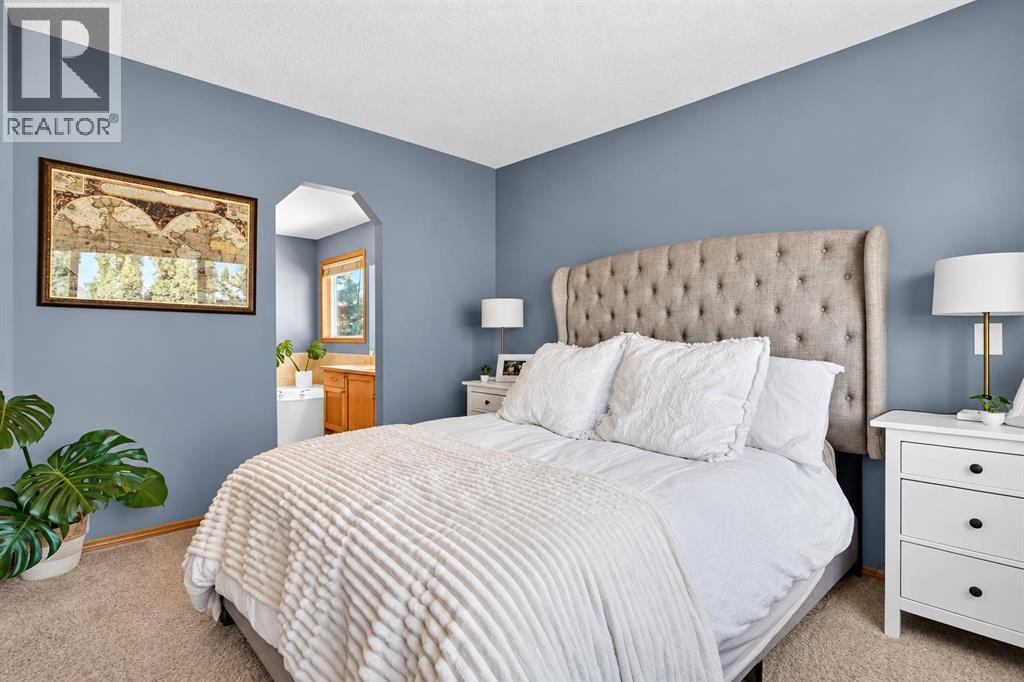 38 Somerside Crescent SW