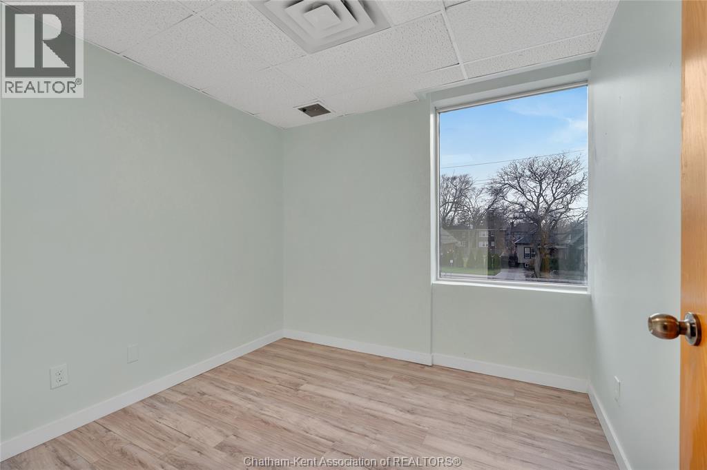 1585 Ouellette Avenue, Windsor, Ontario  N8X 1K5 - Photo 30 - 26025435