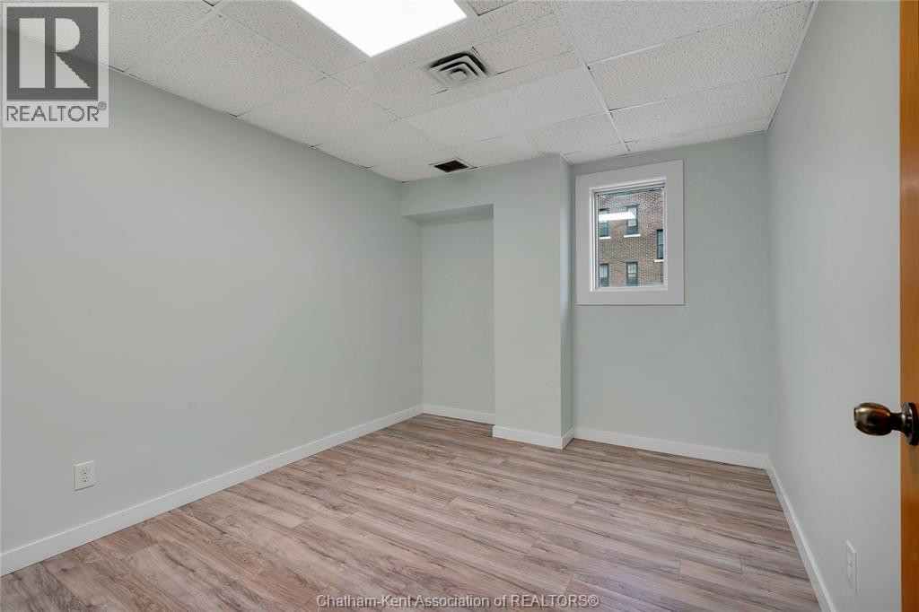 1585 Ouellette Avenue, Windsor, Ontario  N8X 1K5 - Photo 8 - 26025436