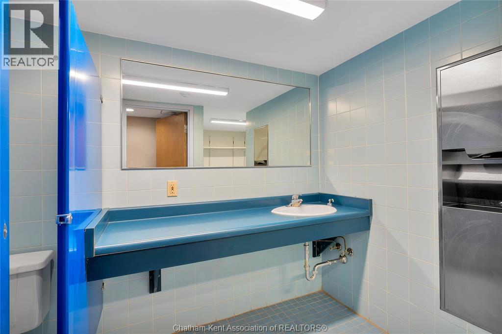 1585 Ouellette Avenue, Windsor, Ontario  N8X 1K5 - Photo 35 - 26025436