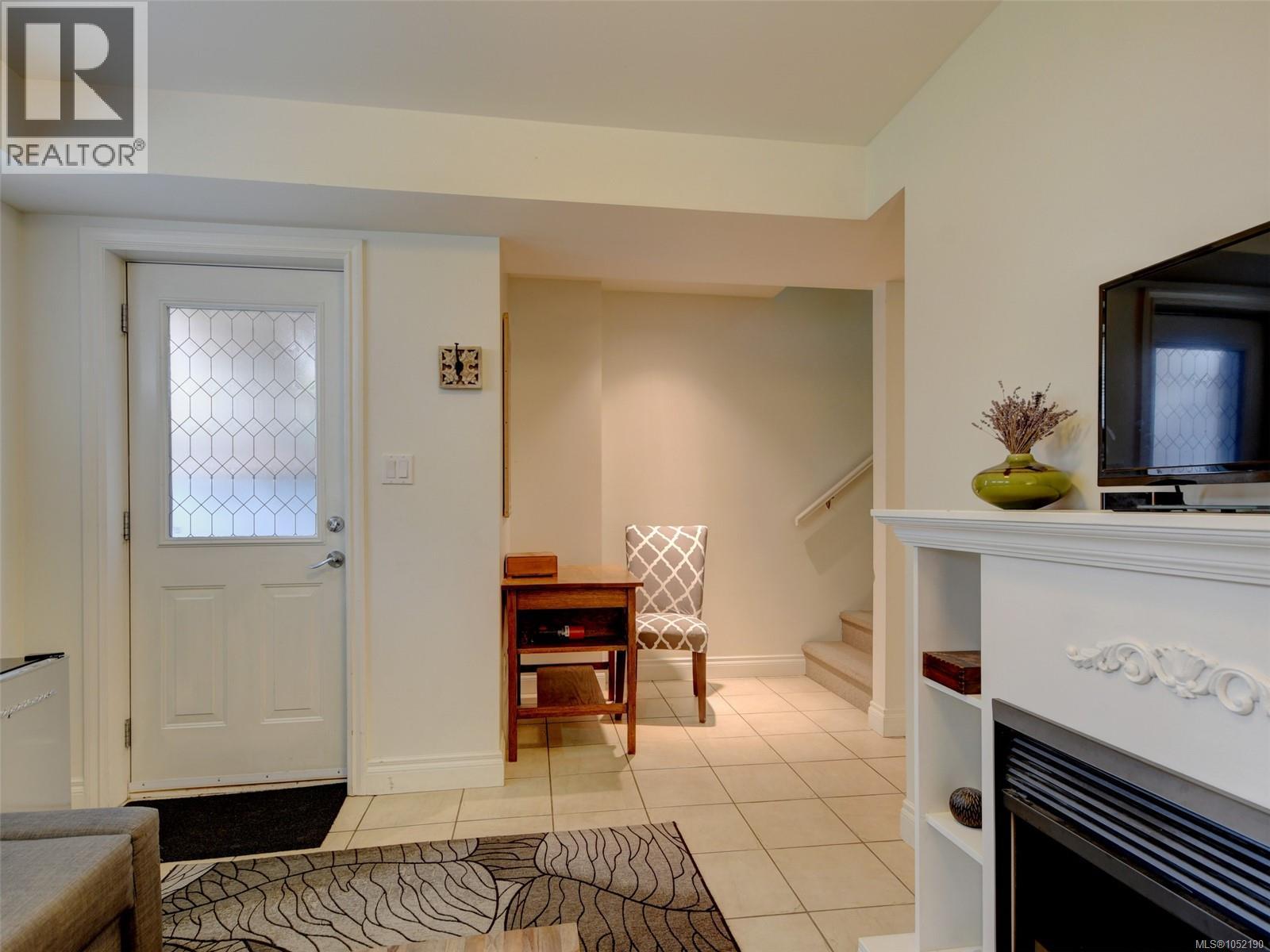 134 Clarence St