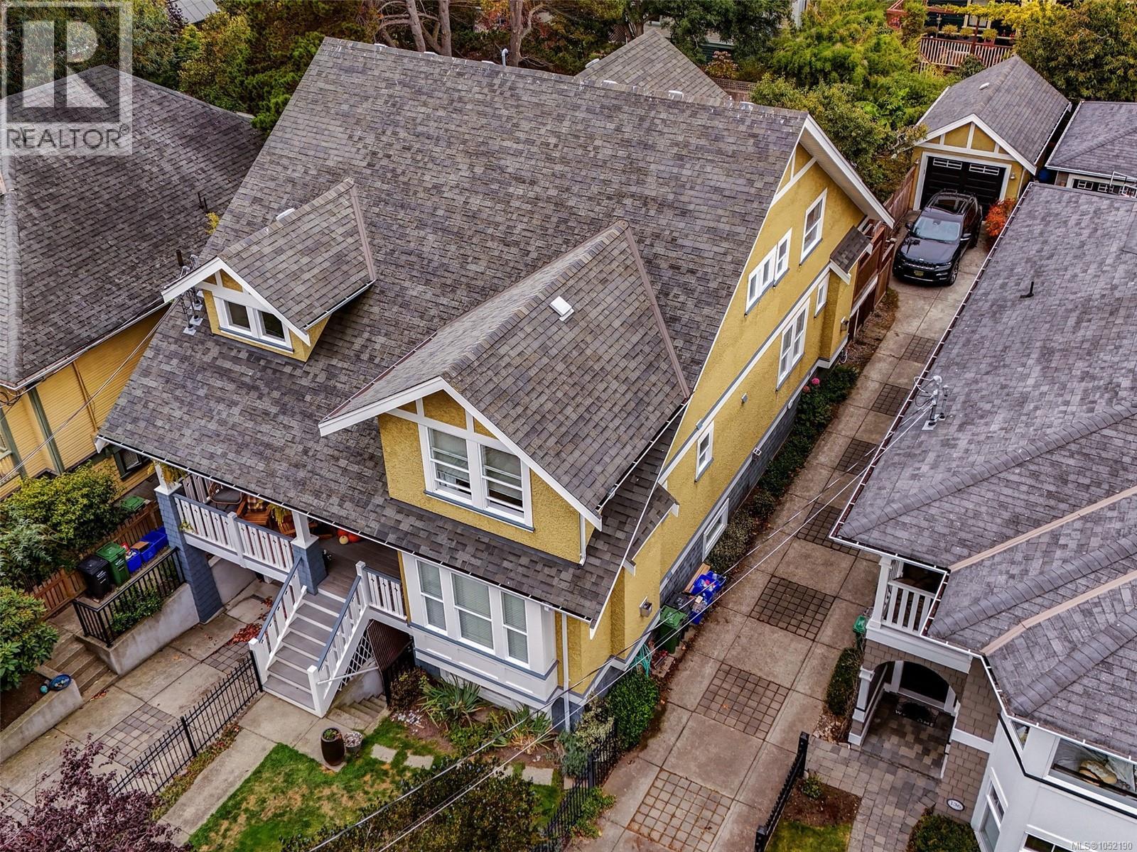 134 Clarence St