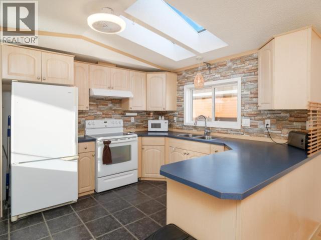 225-989 Range Road, Whitehorse, Yukon  Y1A 6K1 - Photo 6 - 17765