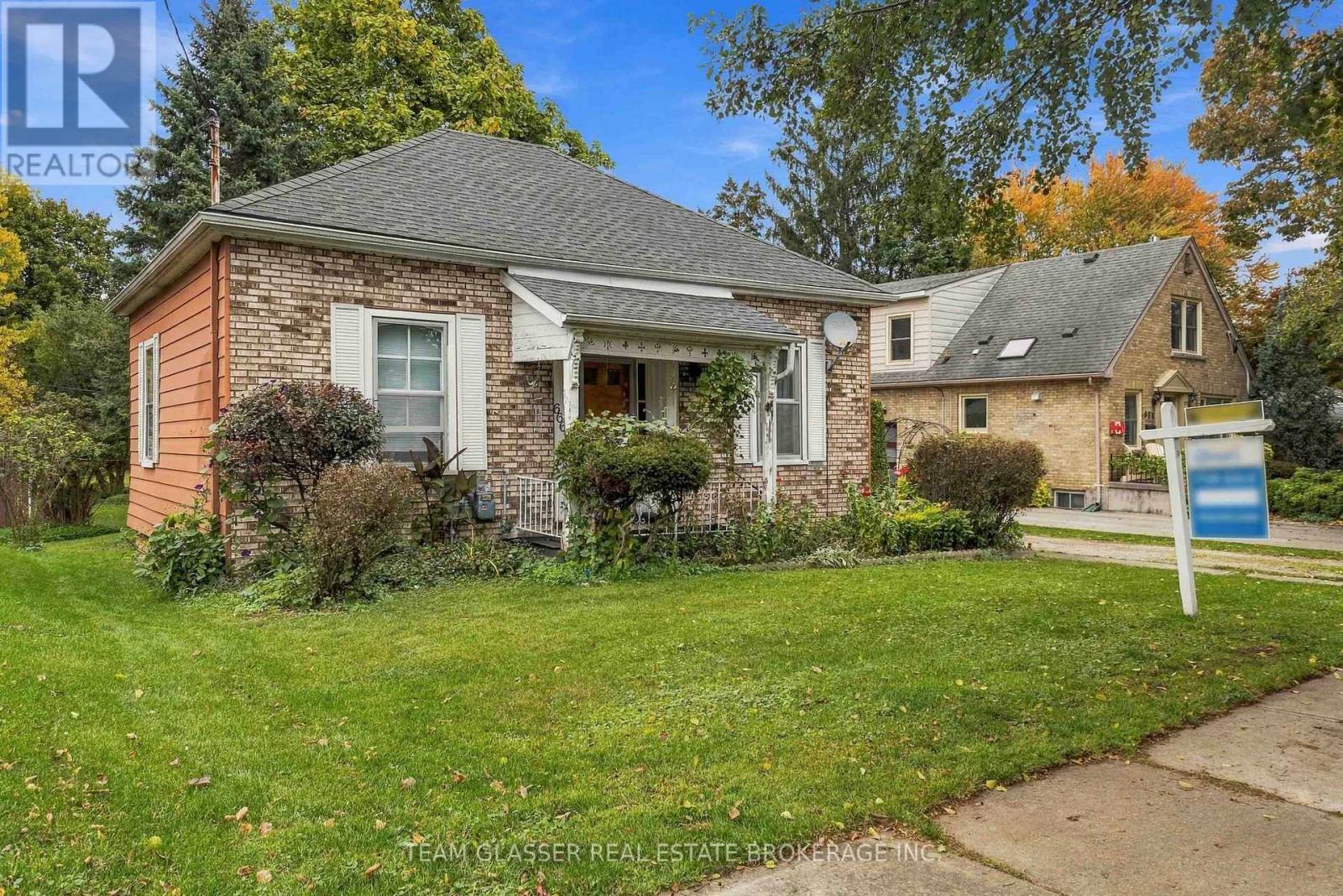 666 St James Street, London East, Ontario  N5Y 3P8 - Photo 3 - X14084478