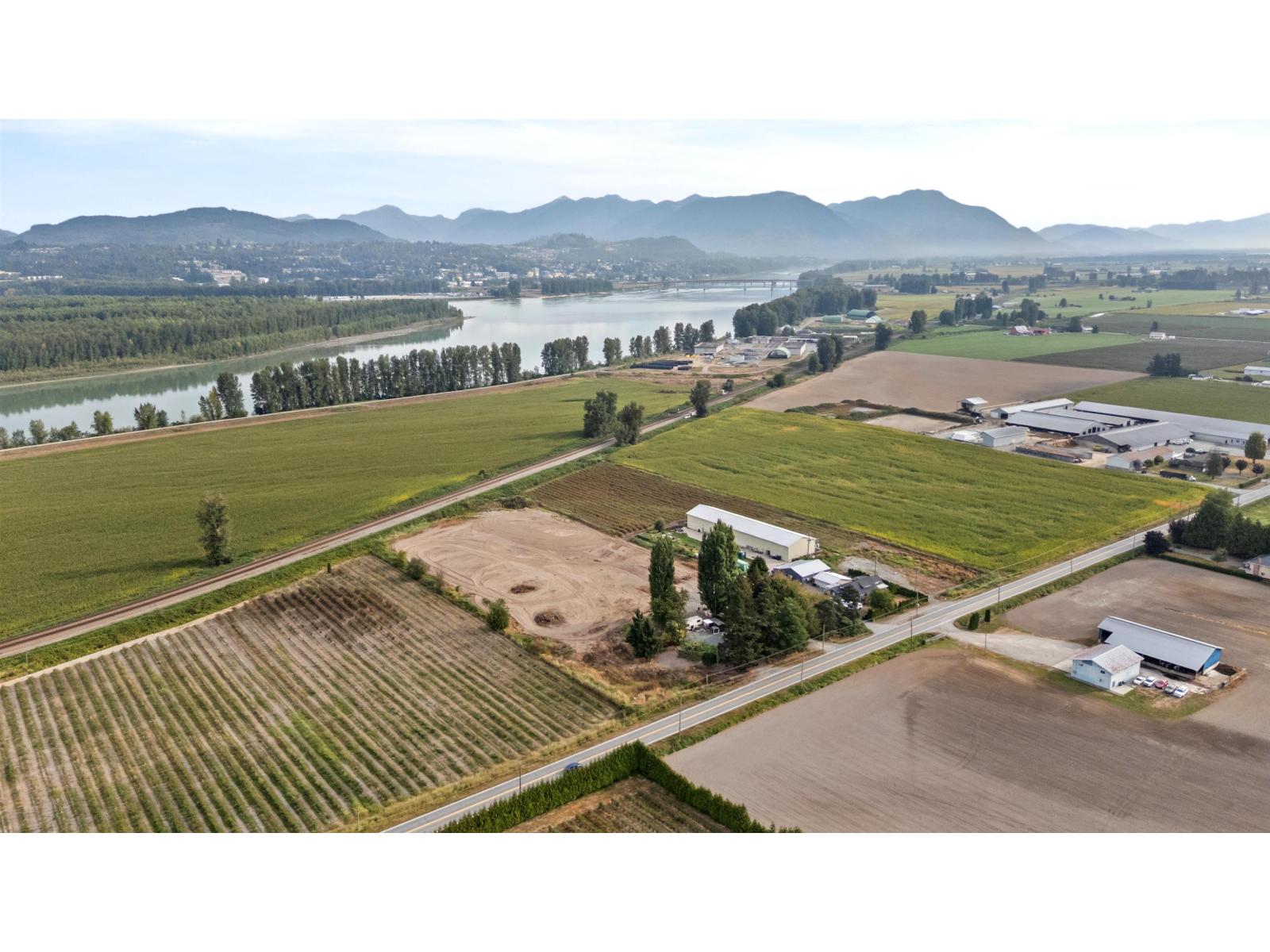 32219 Harris Road, Abbotsford, British Columbia  V4X 1W1 - Photo 17 - R3175302