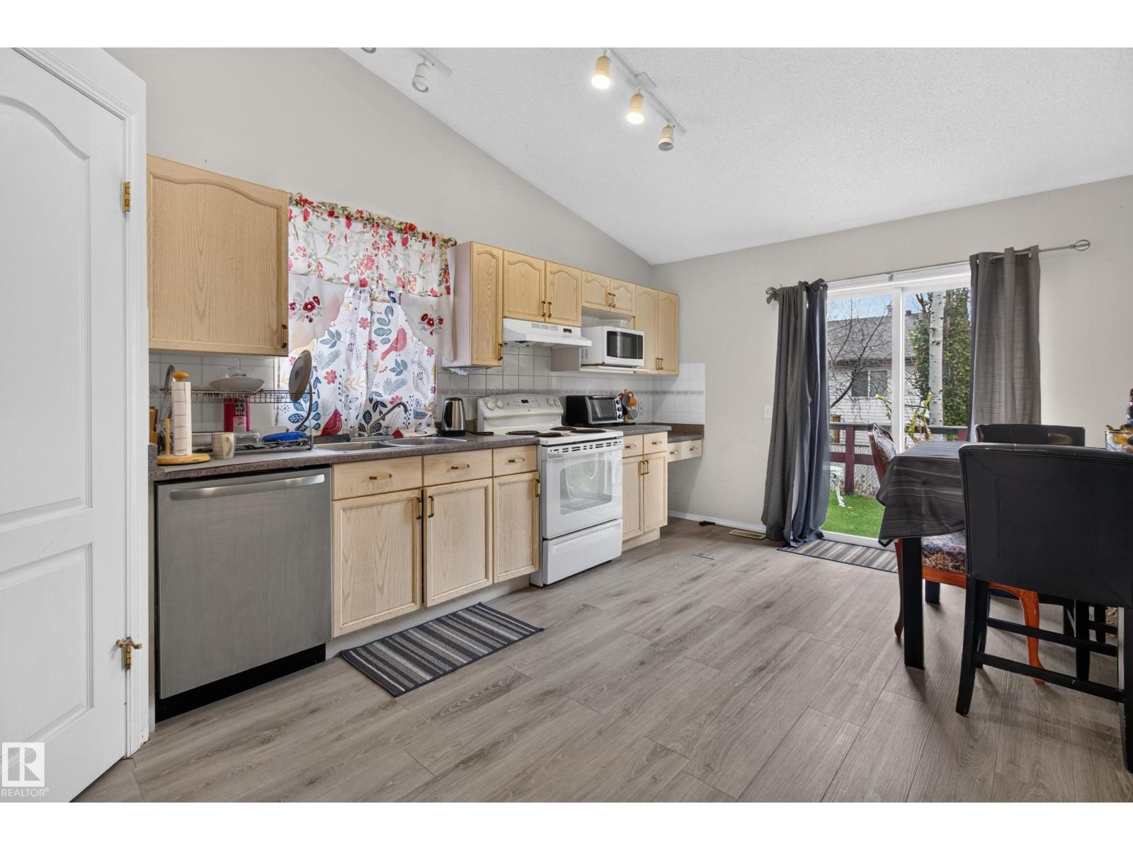 13111 36 ST NW