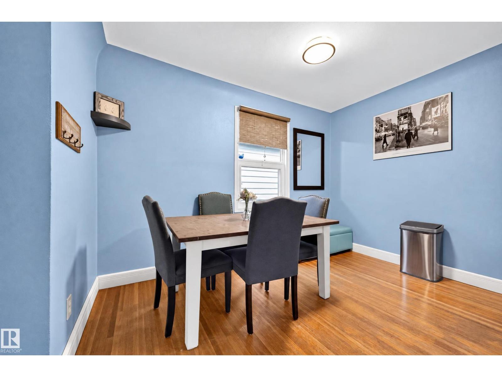 8812 79 ST NW