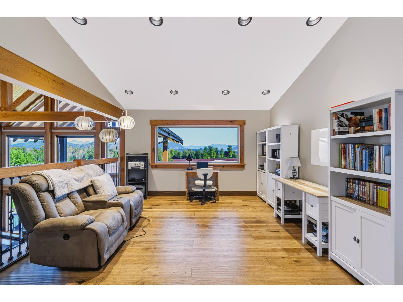 7460 Bradner Road, Abbotsford, British Columbia  V4X 2B6 - Photo 19 - R3174686