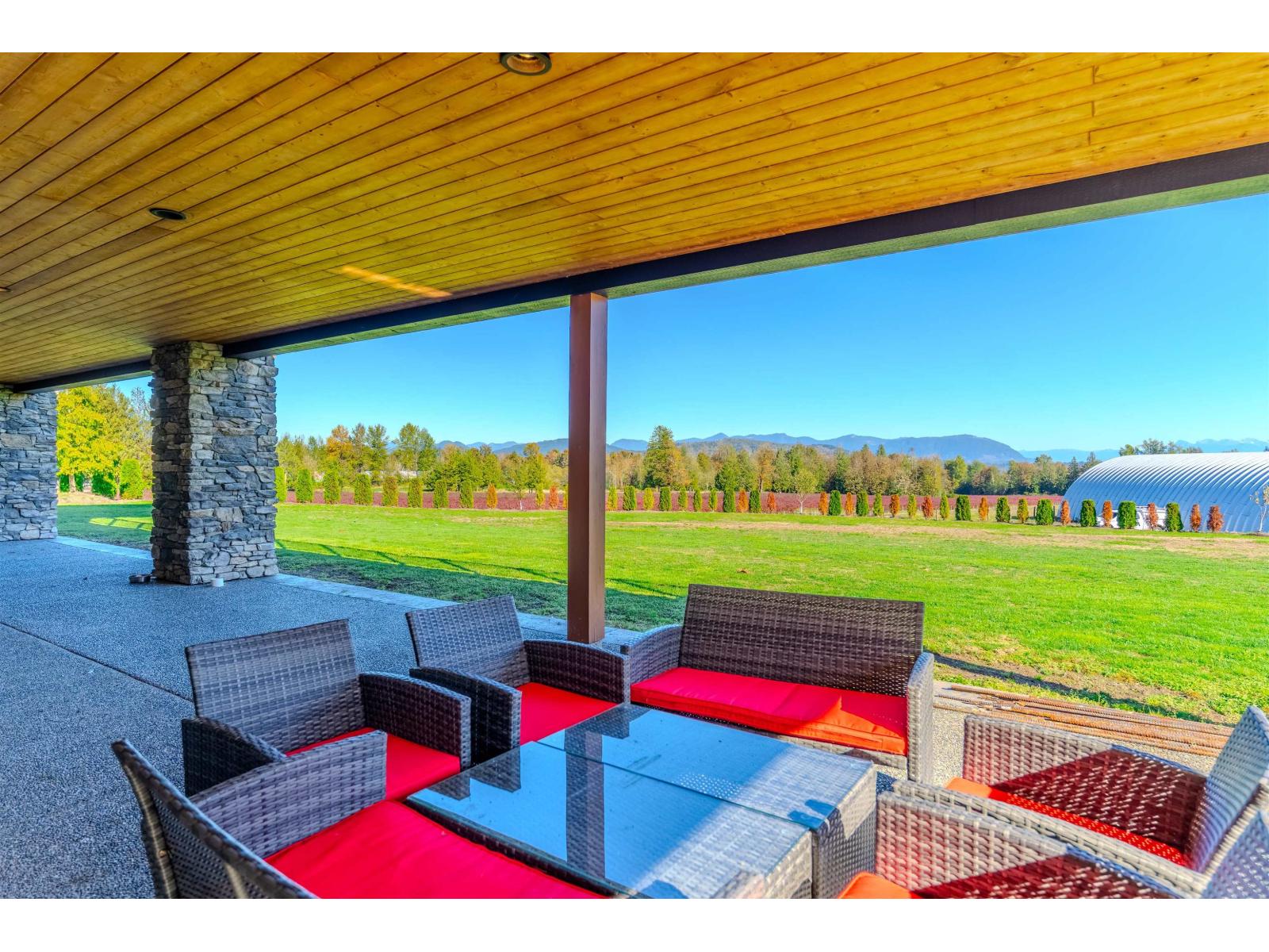 7460 Bradner Road, Abbotsford, British Columbia  V4X 2B6 - Photo 36 - R3174686