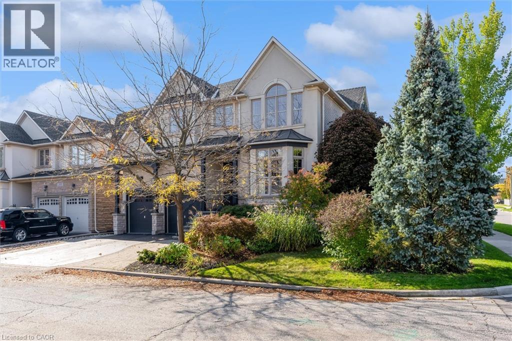 2434 TAYLORWOOD Drive, Oakville, Ontario
