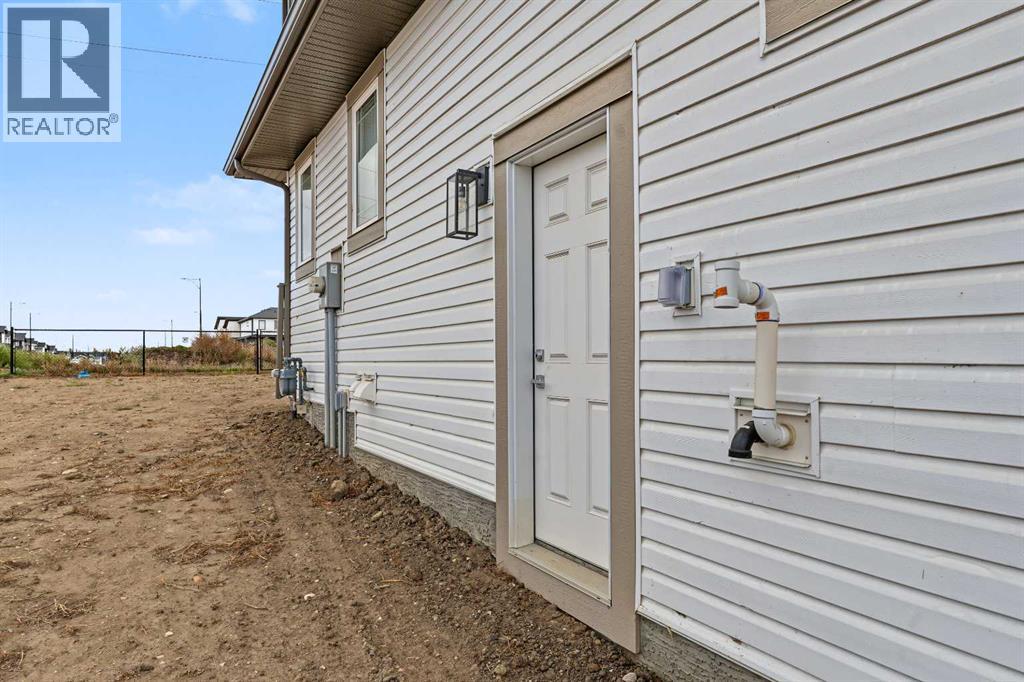 303 Dawson Dock Way