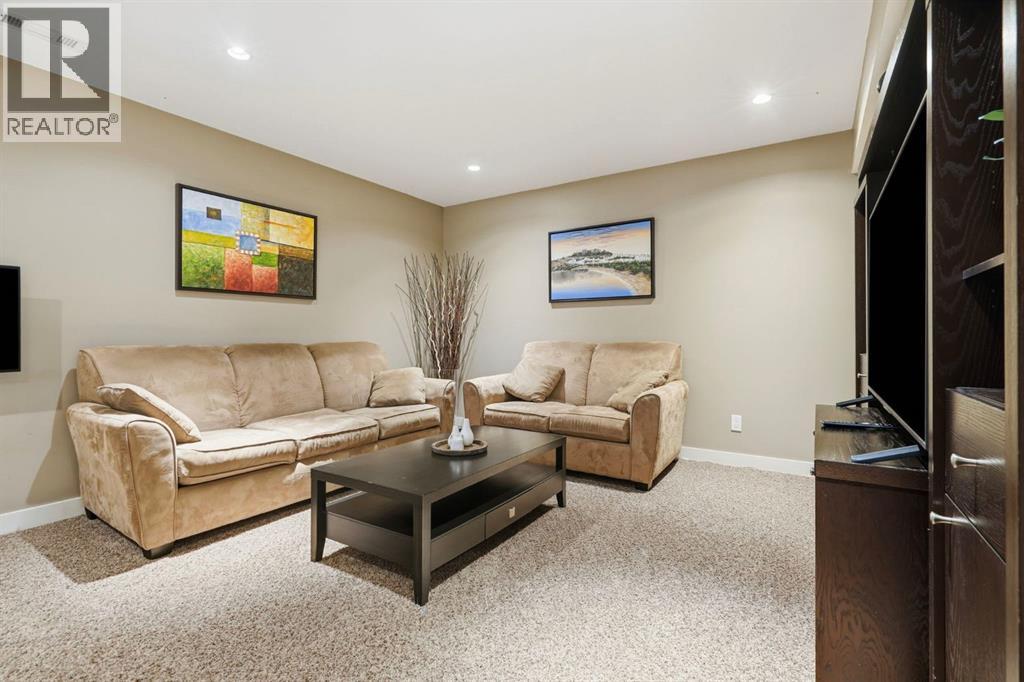 76 Crystal Green Drive