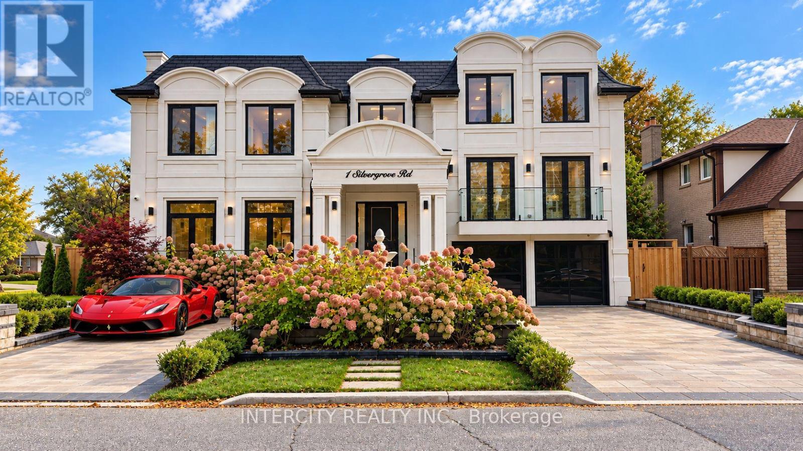 1 SILVERGROVE ROAD, toronto (st. andrew-windfields), Ontario