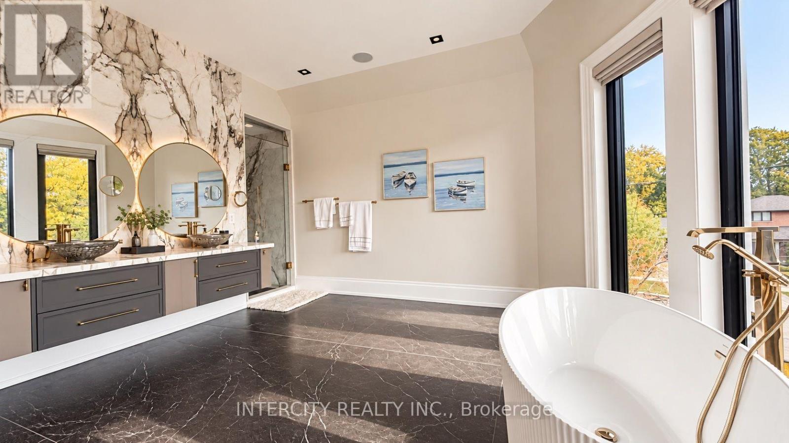 1 Silvergrove Road, Toronto (St. Andrew-Windfields), Ontario  M2L 2N5 - Photo 20 - C14084488