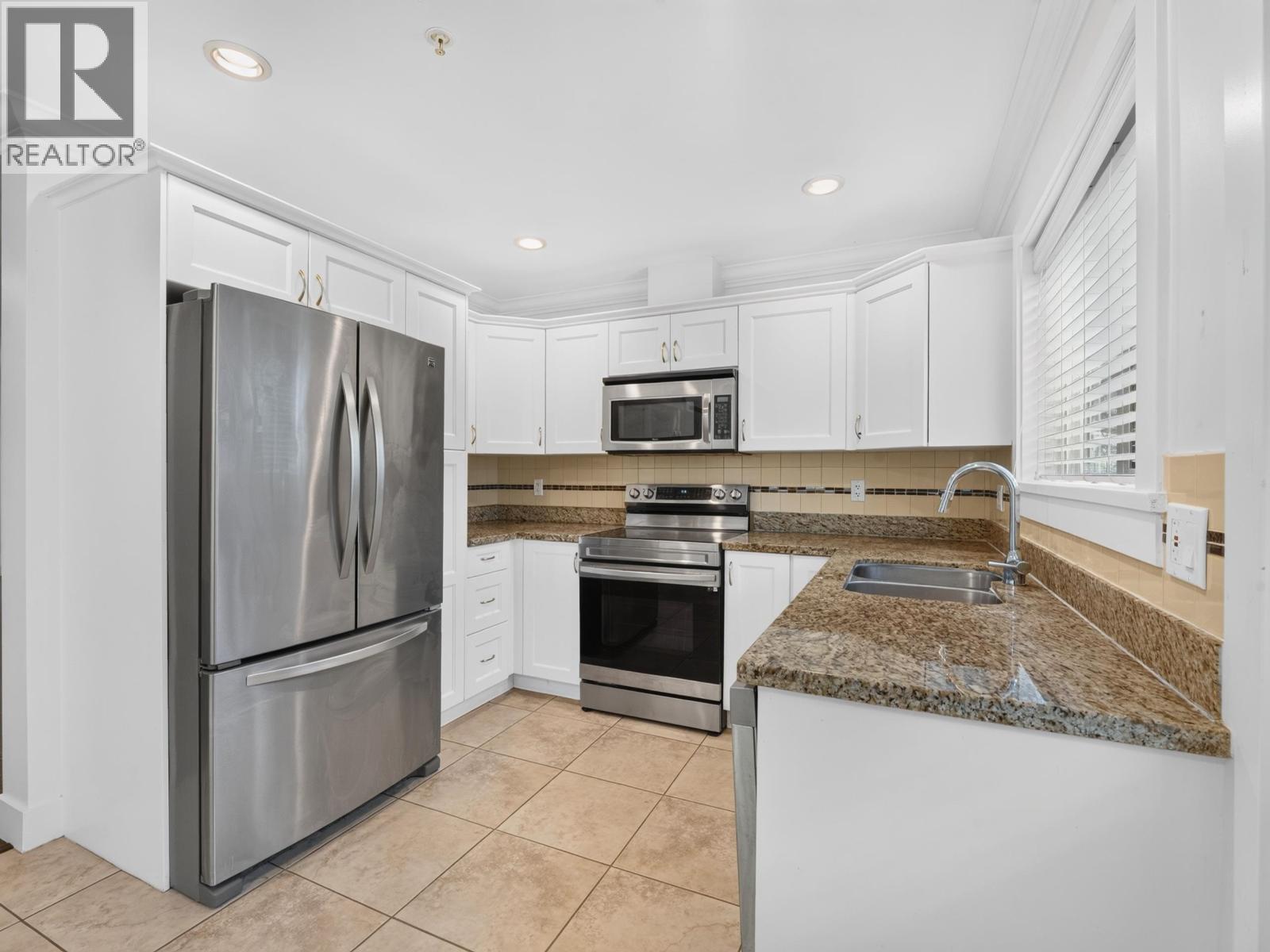 34 22977 116 AVENUE