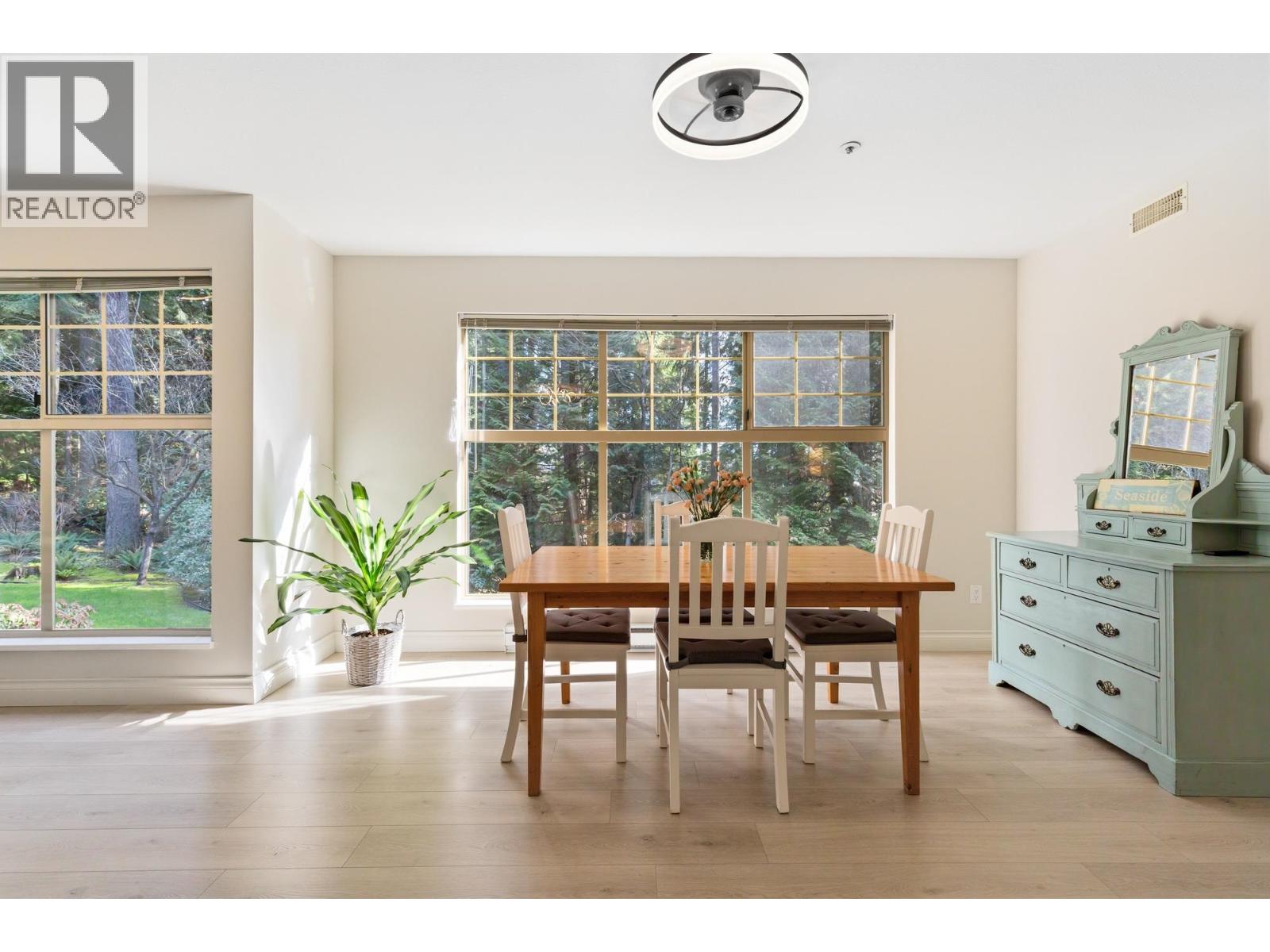 201 180 RAVINE DRIVE