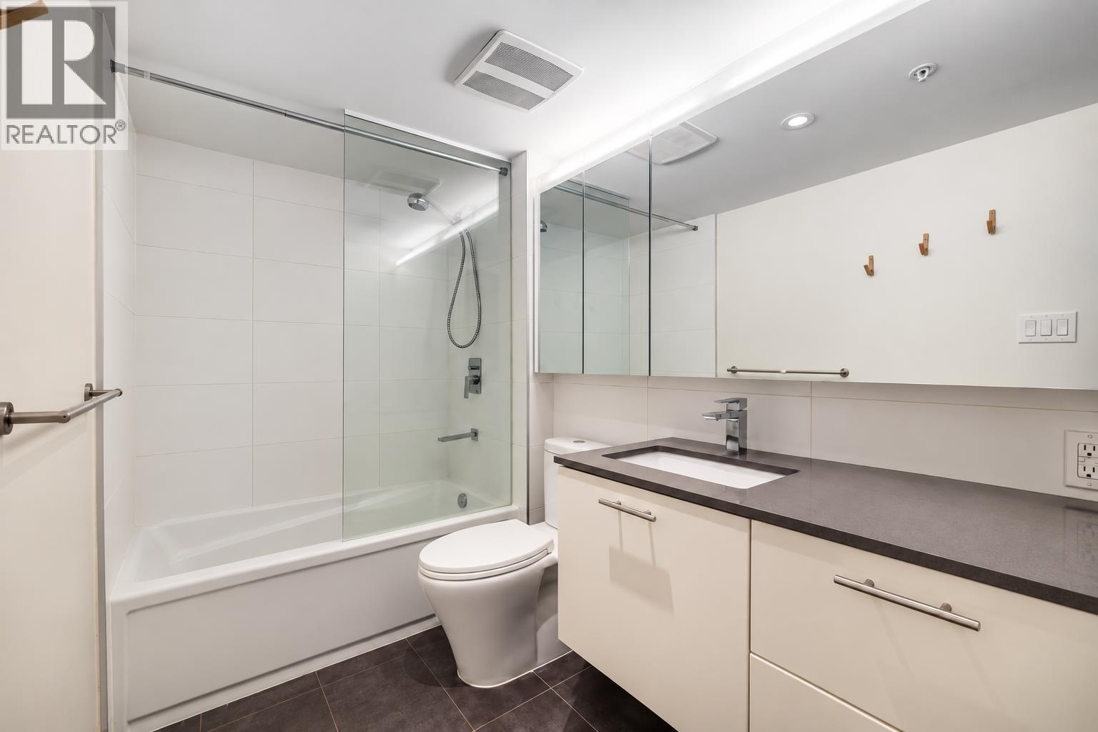 208 150 E Cordova Street, Vancouver, British Columbia  V6A 0E7 - Photo 13 - R3175927