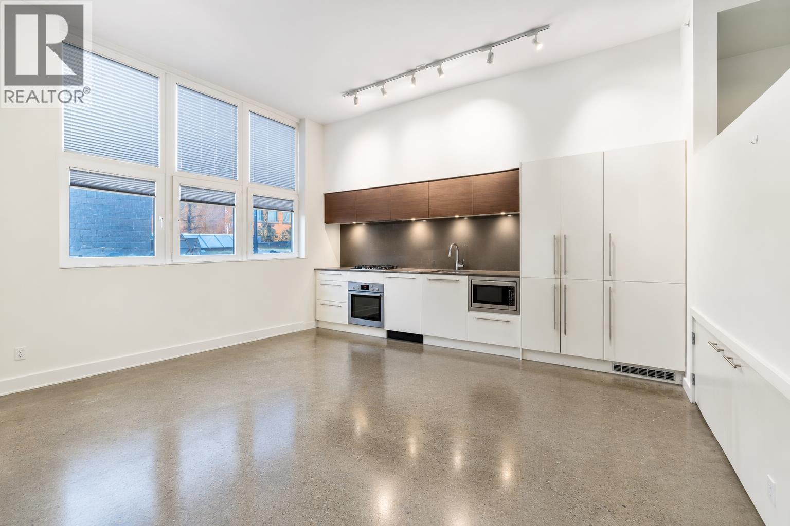 208 150 E Cordova Street, Vancouver, British Columbia  V6A 0E7 - Photo 3 - R3175927