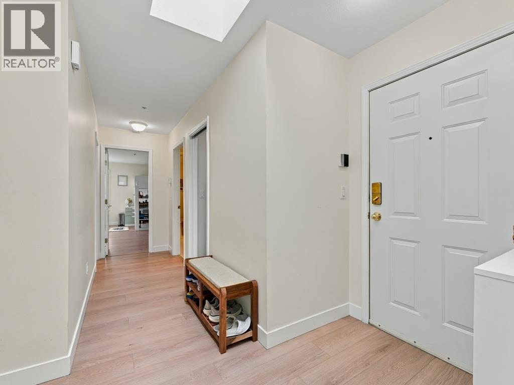 308 1150 LYNN VALLEY ROAD