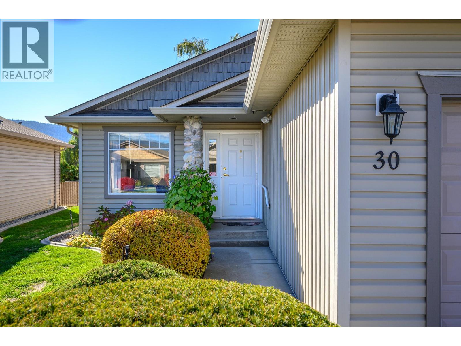 5888 Okanagan Landing Road Unit# 30