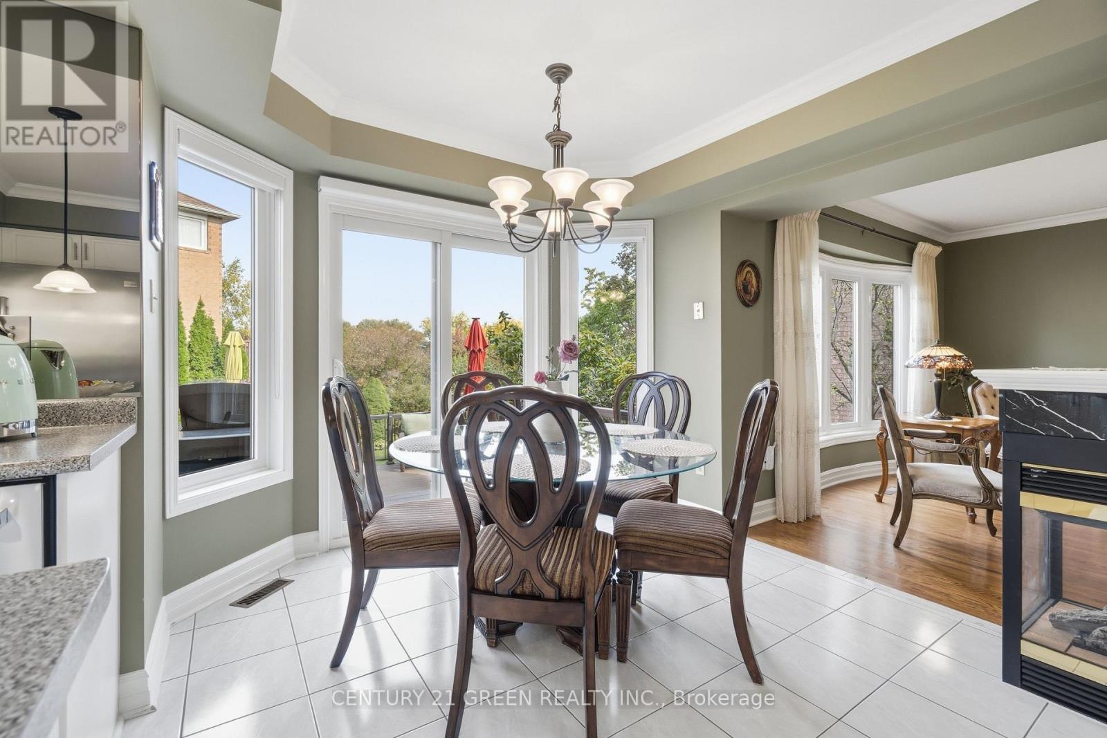2296 London Mist Court, Mississauga (Central Erin Mills), Ontario  L5M 5Y4 - Photo 11 - W14084486