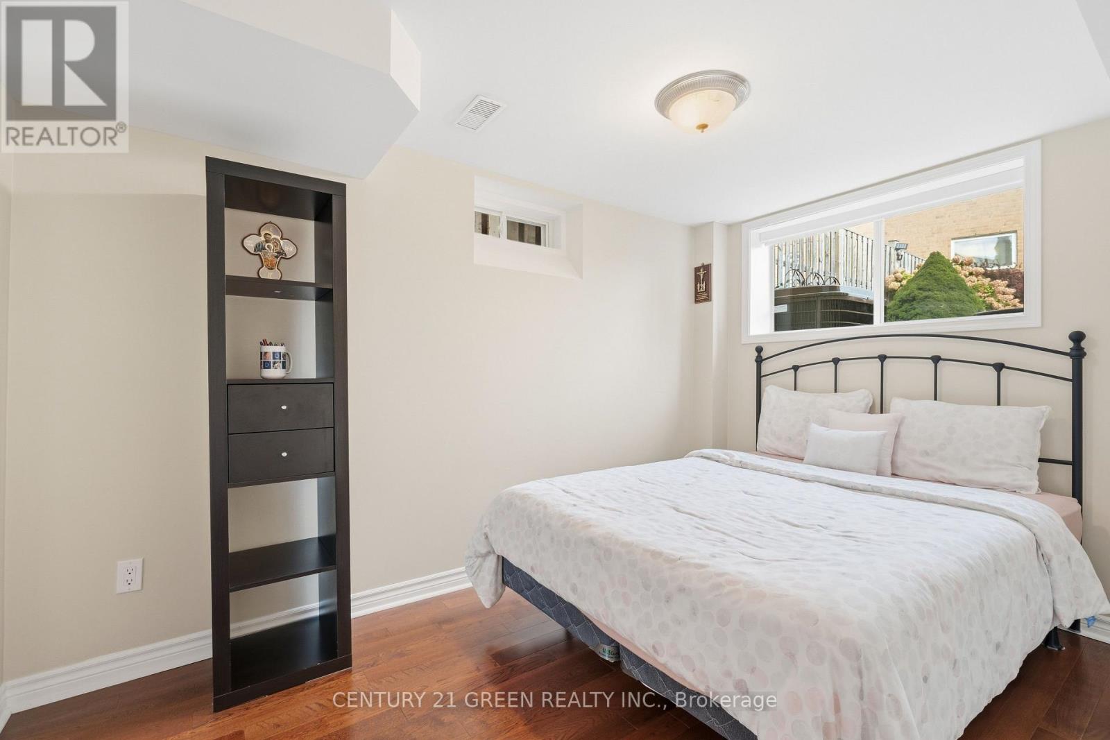 2296 London Mist Court, Mississauga (Central Erin Mills), Ontario  L5M 5Y4 - Photo 24 - W14084486