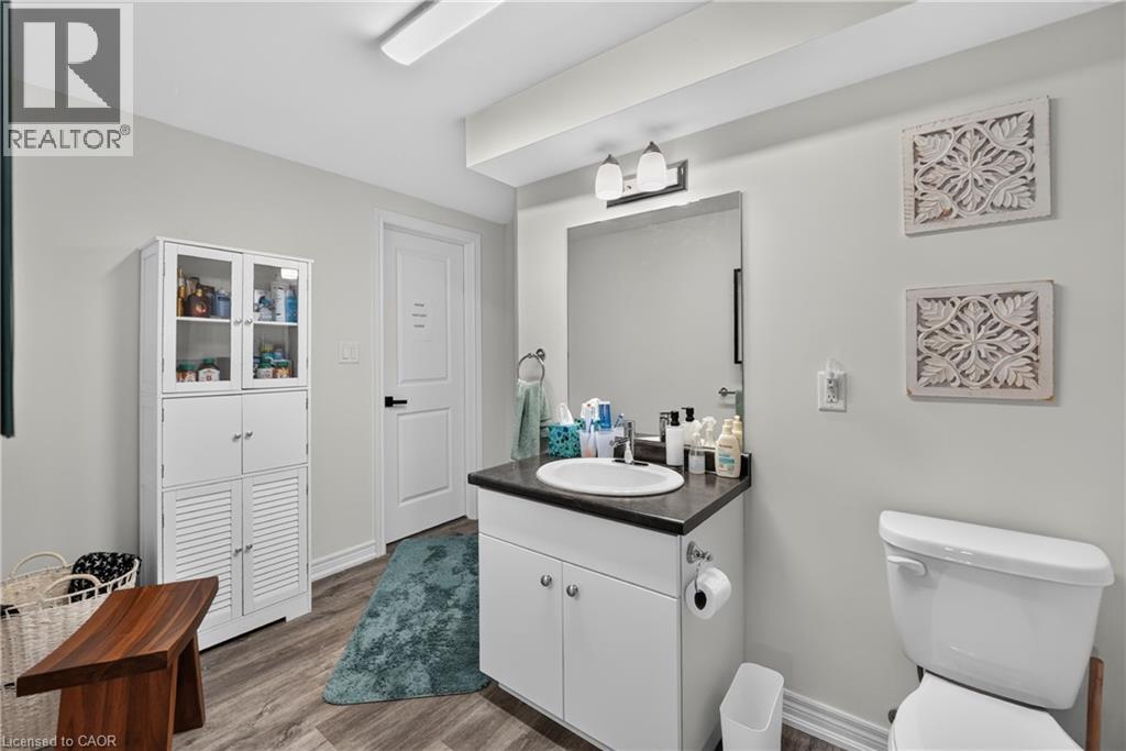 4069 Brock Street, Beamsville, Ontario  L3J 0S8 - Photo 34 - 40869864