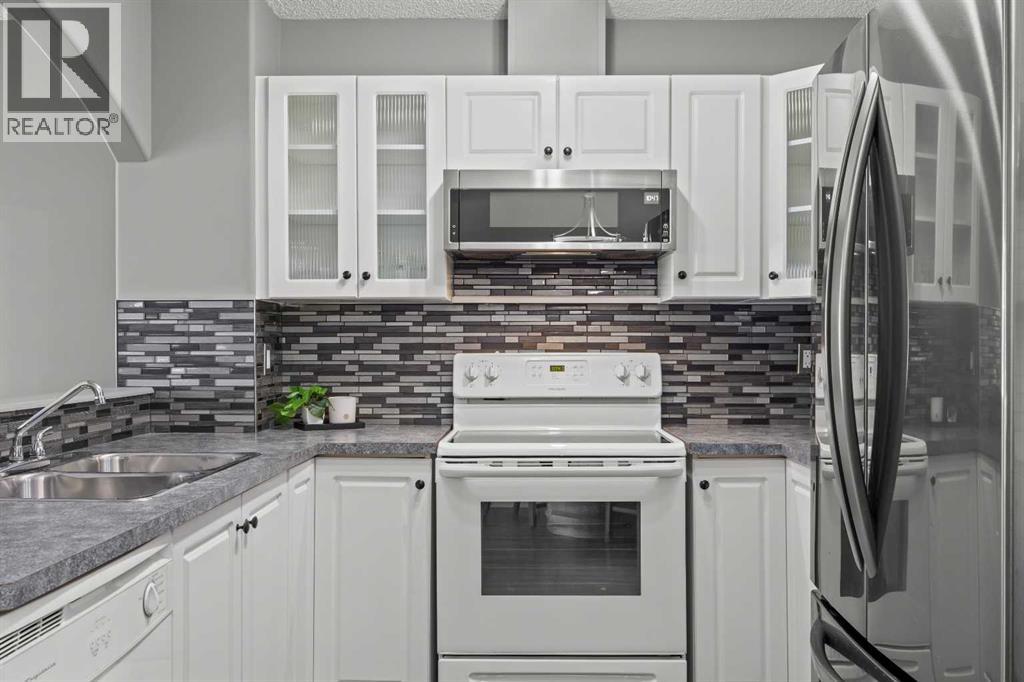 116 Royal Birch Mount NW, Calgary, Alberta  T3G 5W9 - Photo 9 - A2352473