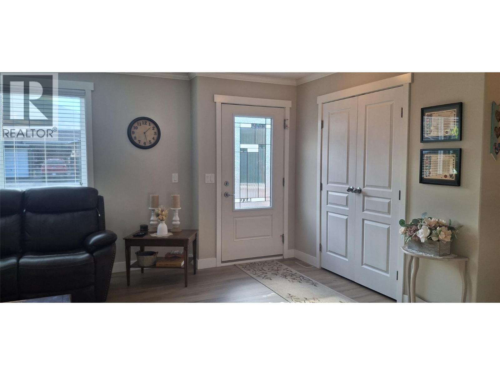 726 Whitehead Street, Sicamous, British Columbia  V0E 2V1 - Photo 11 - 10403681