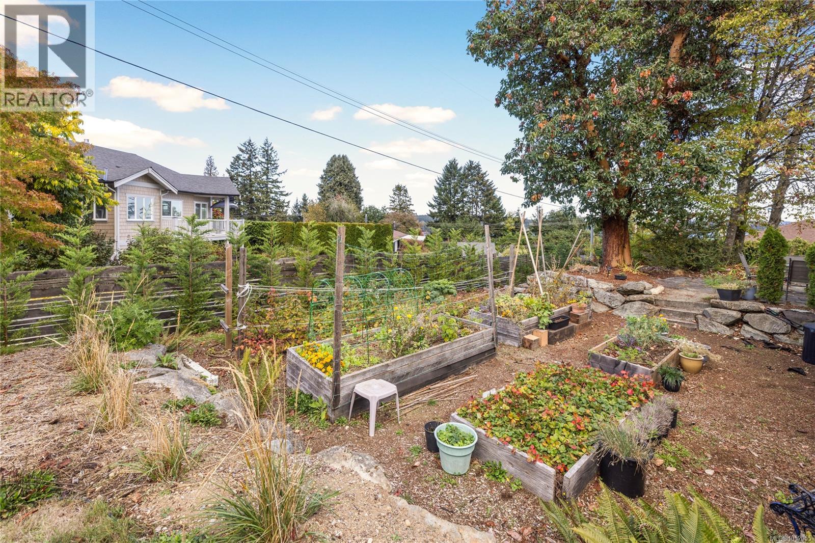 117 Clarke Rd, Ladysmith, British Columbia  V9G 1T6 - Photo 65 - 1052055
