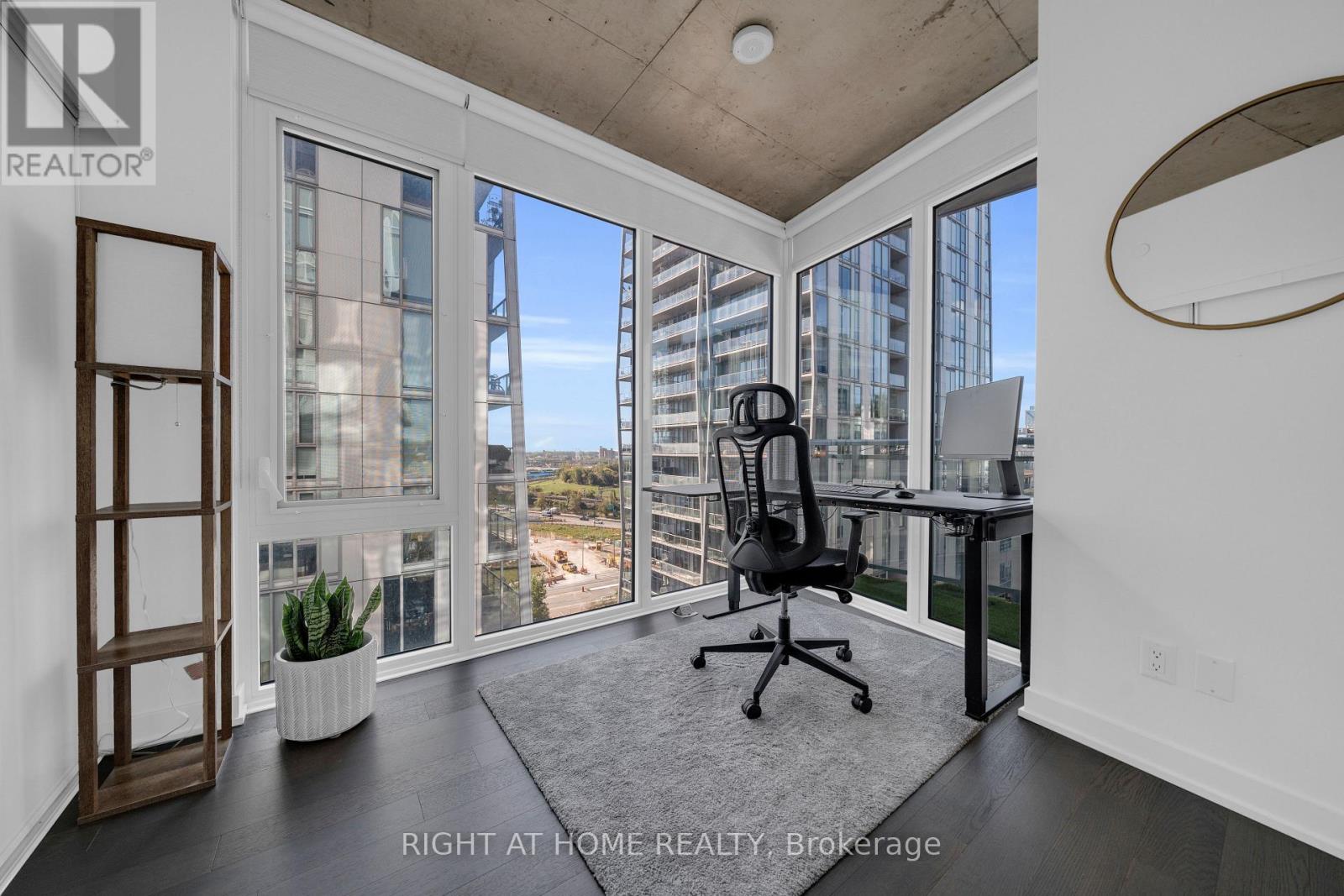 1002 - 45 Baseball Place, Toronto (South Riverdale), Ontario  M4M 0H1 - Photo 15 - E14084508
