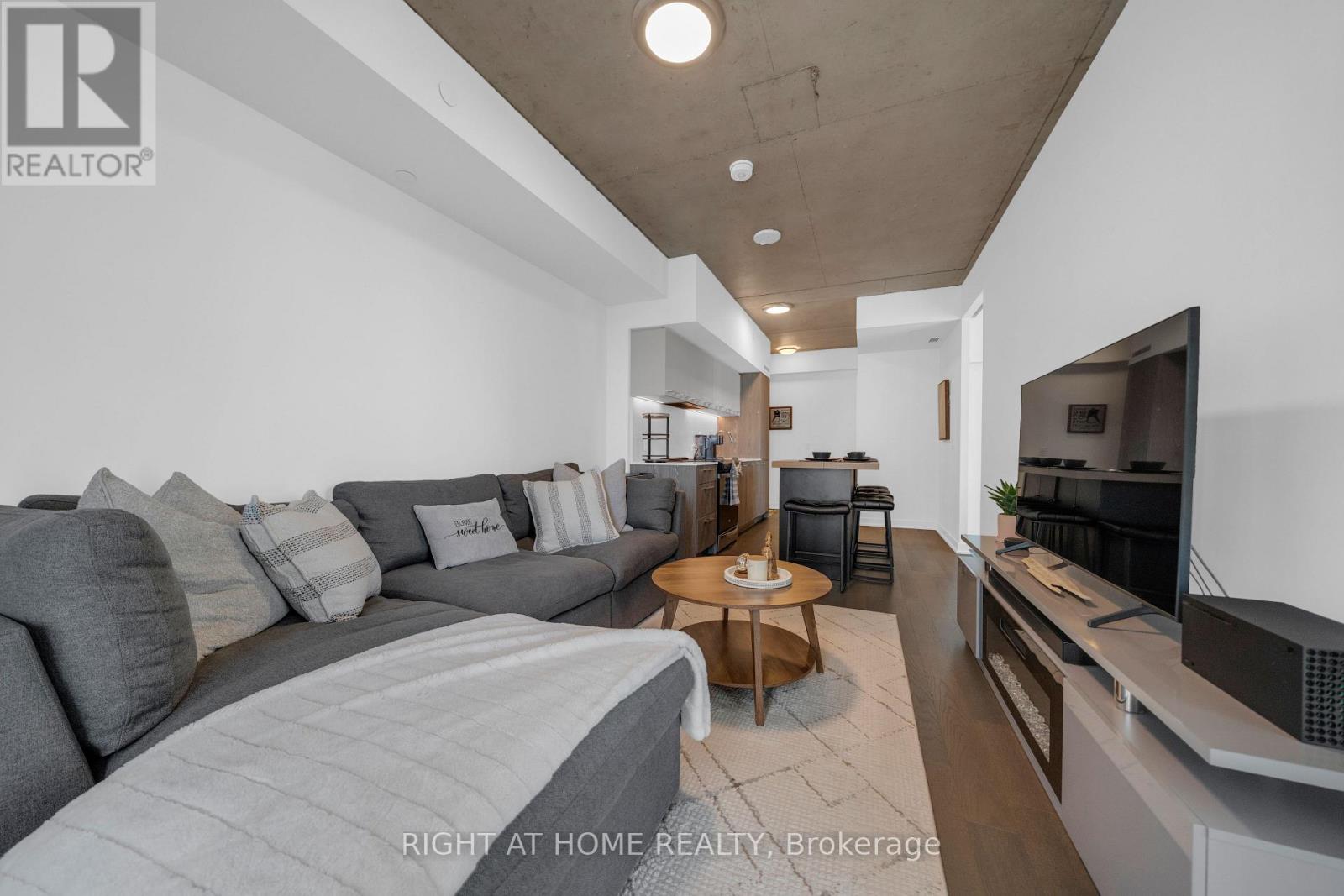 1002 - 45 Baseball Place, Toronto (South Riverdale), Ontario  M4M 0H1 - Photo 6 - E14084508