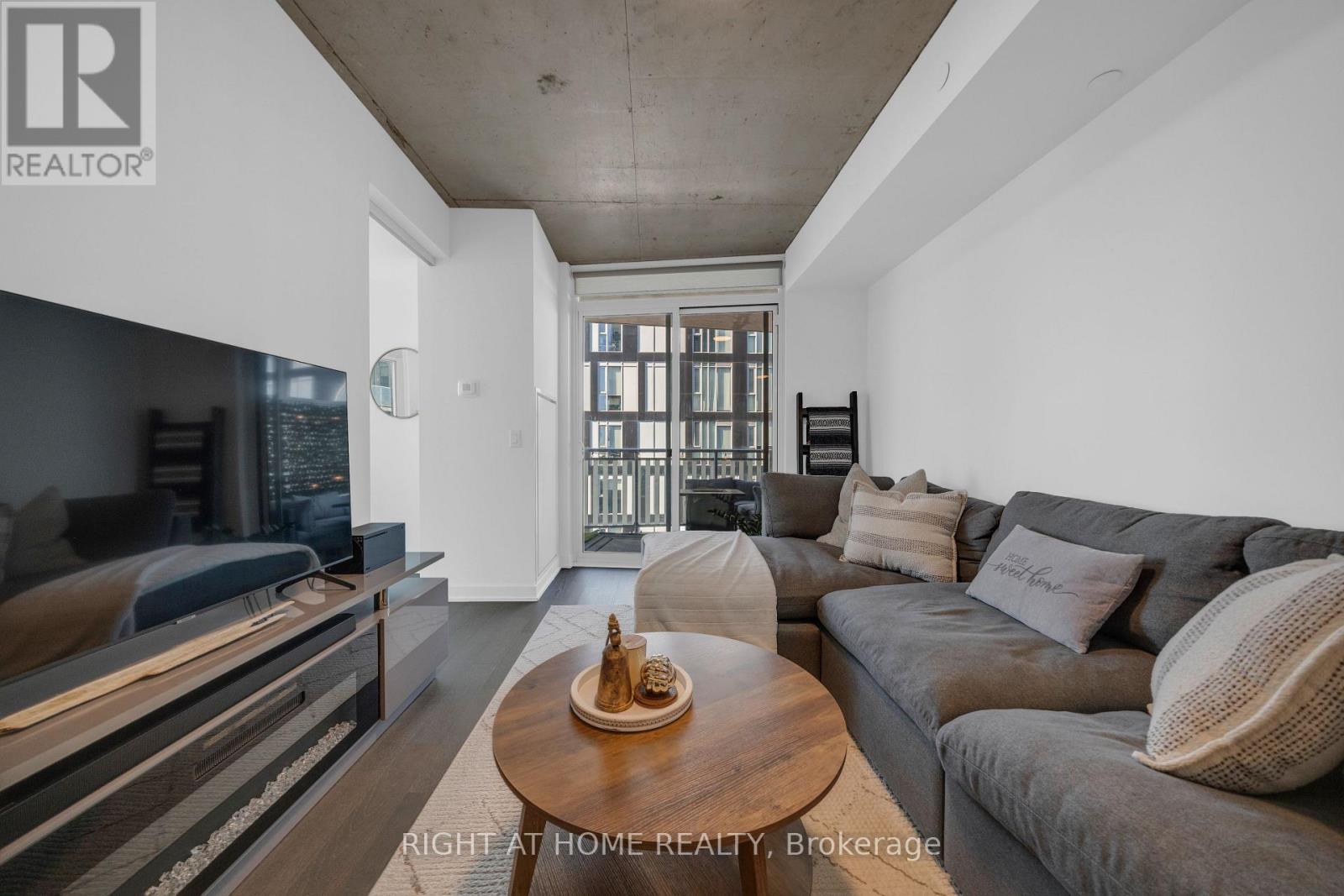 1002 - 45 Baseball Place, Toronto (South Riverdale), Ontario  M4M 0H1 - Photo 8 - E14084508