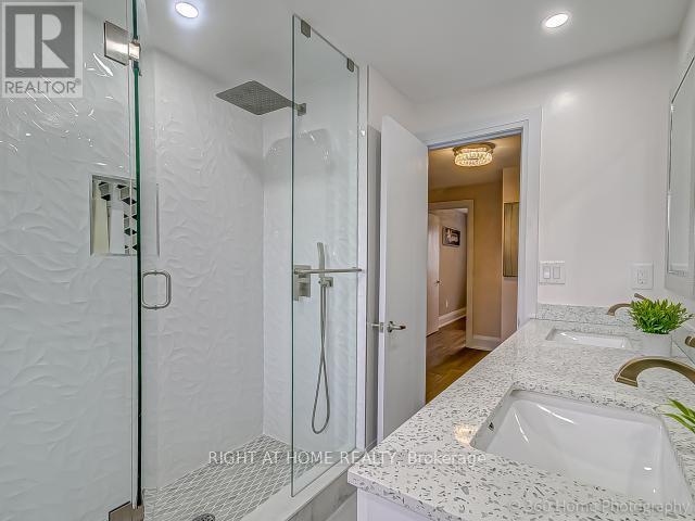 1179 Queens Avenue, Oakville, Ontario  L6H 2B7 - Photo 12 - W14084528