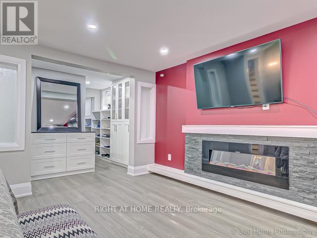 1179 Queens Avenue, Oakville, Ontario  L6H 2B7 - Photo 21 - W14084528